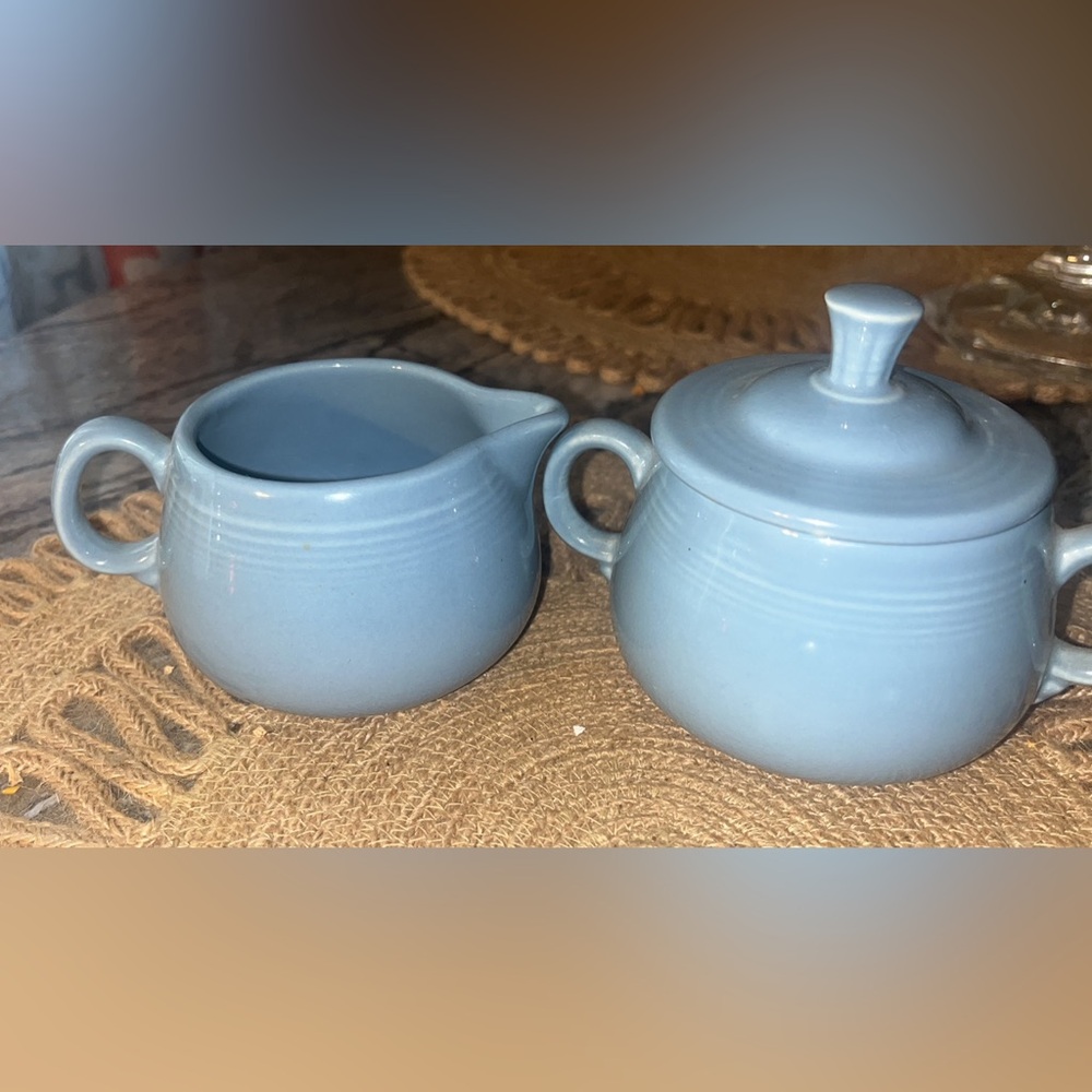 Fiesta sugar and creamer bowls
